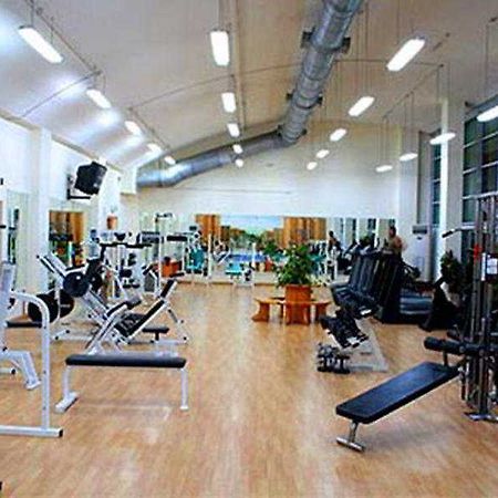 Quality Inn Tripoli Eksteriør bilde